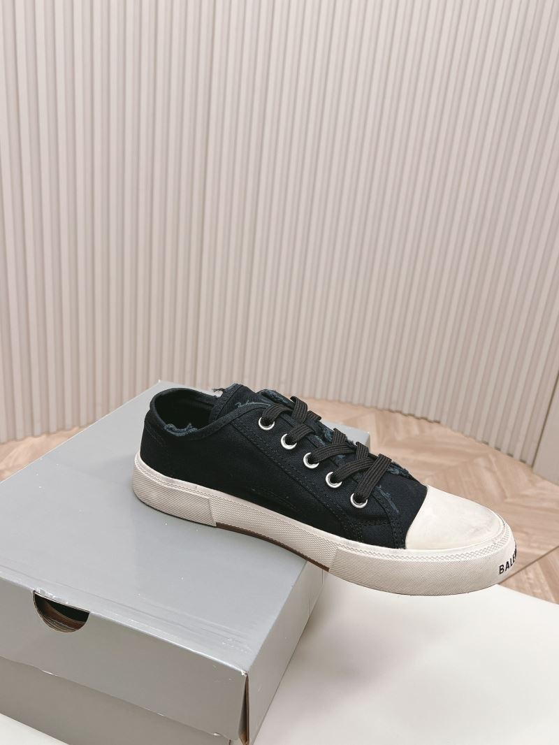 Balenciaga Low Shoes